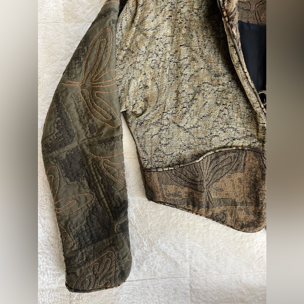 Treadle Design Room Tapestry Patch Jacket - Vinta… - image 4